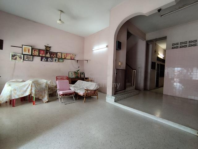 Sungai Siput Town FREEHOLD  Double Storey House for Sale 2