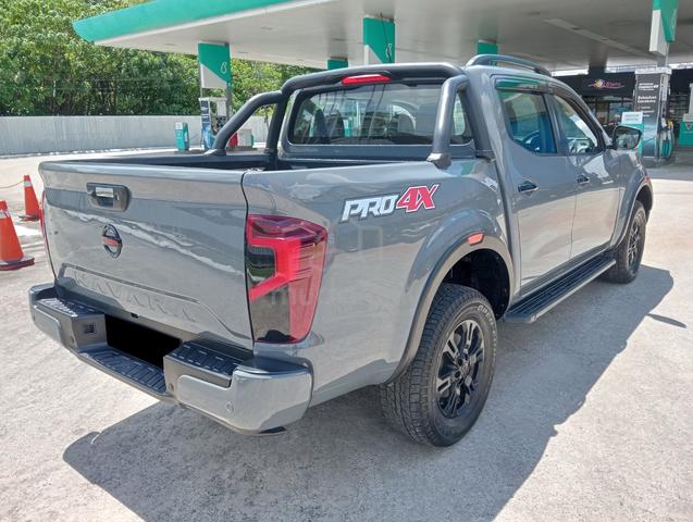 Nissan NAVARA 2.5 PRO-4X (A) CAR GOOD CONDITION - 2