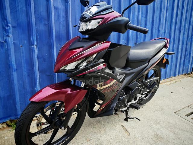 Yamaha LC135 LC V8 Fi Merron SE Limited beli&pakai - photo 9 of 16