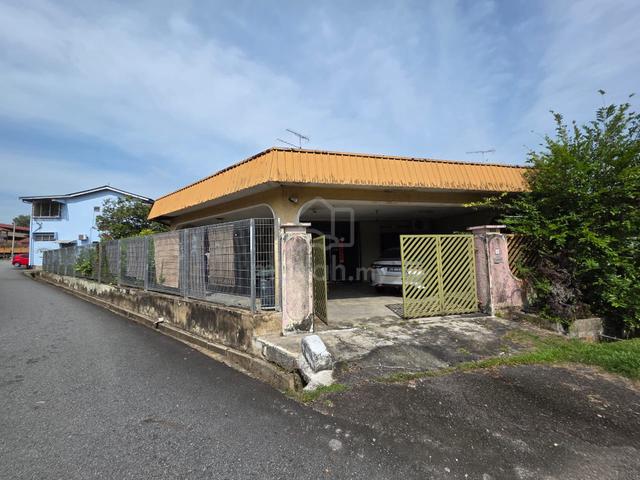 Senai Single Storey Terrace House Corner Lot For Sale 1