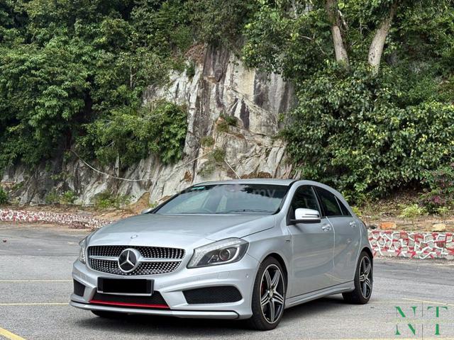 2015 Mercedes Benz A-CLASS 2.0 250 SPORTS (CBU) - 2