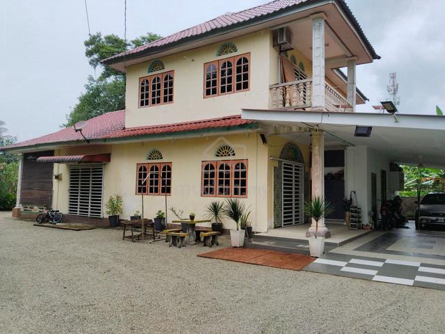 Banglo 2 tingkat binjai kemaman terengganu 1