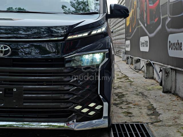 2023 Toyota VOXY 2.0 S-Z HUD 360 Cam DIM Unreg - 4