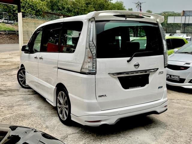 Nissan SERENA 2.0AT HIGHWAYSTAR SHYBRID 2016 - 2