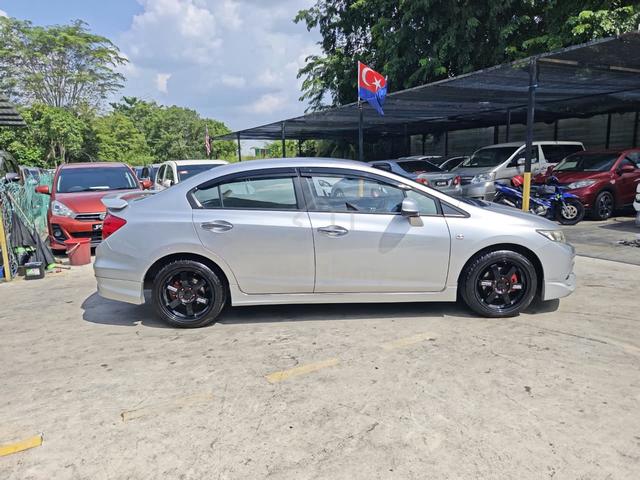 2015 Honda CIVIC  FB 1.8 (AUTO) - 2