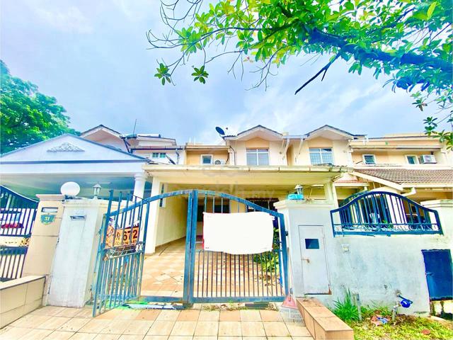 2 Storey Terrace Anggerik Tainia Seksyen 31 Kota Kemuning Shah Alam 1