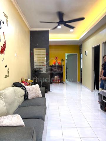 Renovated terrace house for sale in taman merdeka 1