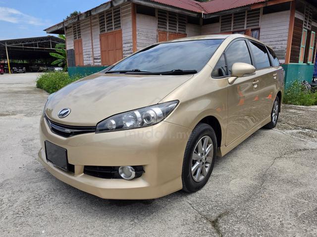 2012 Toyota WISH 1.8 X FACELIFT (A)3 yrs warranty - 2