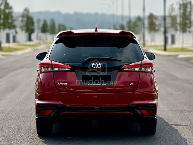 -2022 Toyota YARIS 1.5 E FACELIFT (A) HB Full Loan - 3