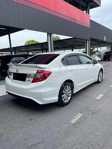 2013 Honda CIVIC 1.8 FB (A) 1-3 YEARS WARRANTY - 4