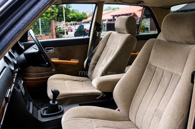 1985 Mercedes Benz W123 200 - 5