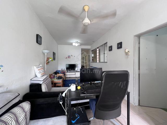 Residensi Bistaria 1