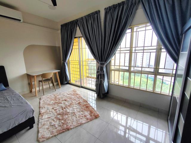 Endah Puri Room for rent 1