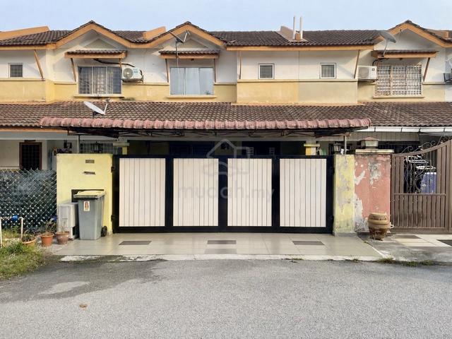(FULLY EXTENDED, RENO!) 2 Storey Terrace, Bandar Saujana Putra 1