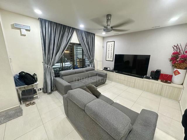 2 Sty Cluster CORNER @ Adda Heights, Near to E&Y Mamak & 99, UNBLOCK ! 1