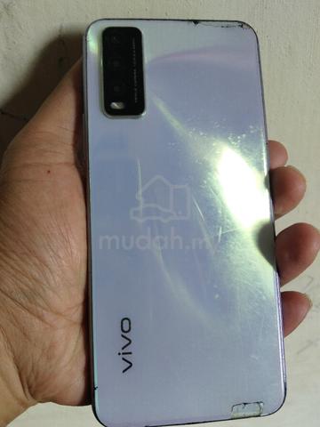 Vivo Y20 - photo 2 of 5