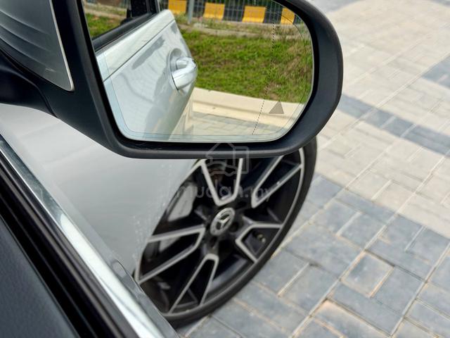 2018 Mercedes Benz C300 2.0 AMG LINE (CKD) (A) - 4