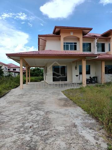 Sarikei Semi D for Rent at Jalan Haruan 1