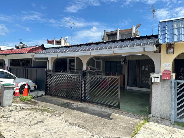 Tmn Indah Jaya terrace hse for rent 1