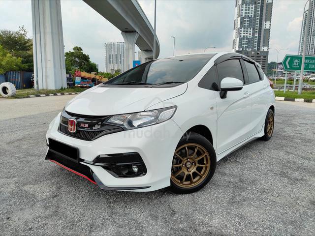 2019 Honda JAZZ 1.5 (A) FL RS KEYLESS ANDROID PLYR - 3