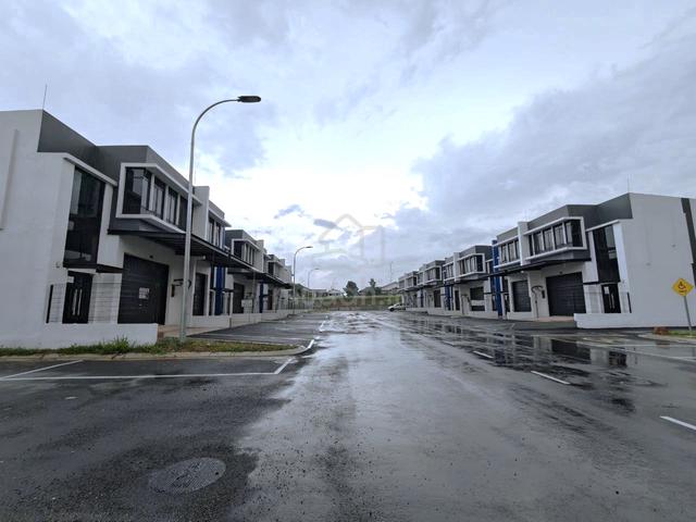 Empire Park Kulai Brand New Single Storey Terrace Factory End Lot 1