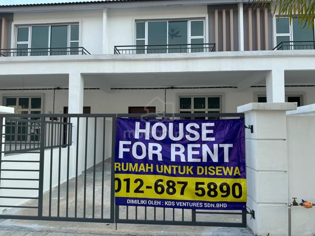 Double Storey Terrace Bandar Taman Scientex Mutiara Bandar Jasin for R 1