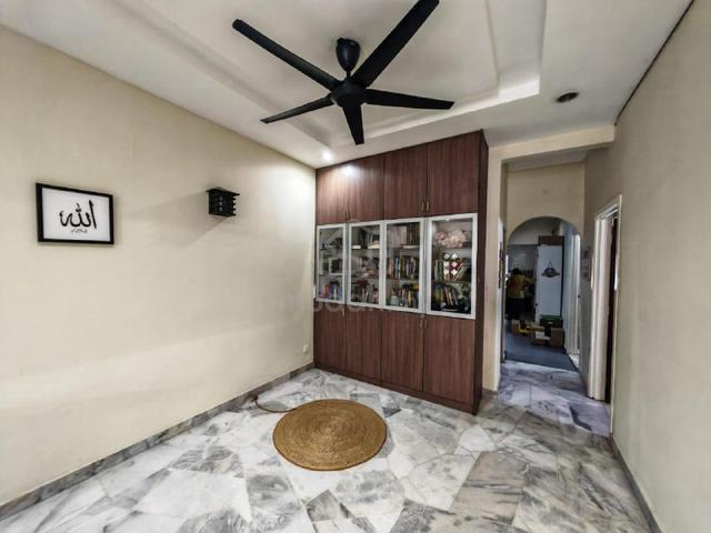 RENOVATED Single Storey House Taman Mawar Bandar Kinrara 1