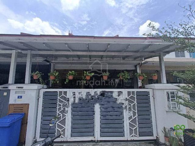Rumah 2 Tingkat Fully Renovated 1