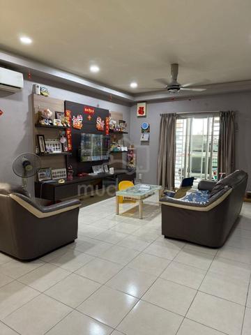 Nusa Bayu / 2-Storey Terrace / International lot / 20 x 70 1