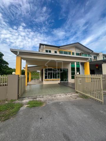 STAMPIN BARU DOUBLE STOREY TERRACE CORNER FOR RENT At STUTONG KUCHING 1
