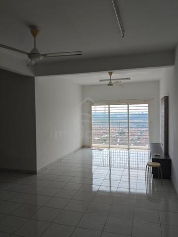 Pangsapuri Saujana Permai 2 1