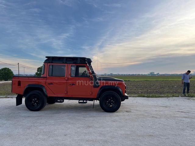 2016 Land Rover DEFENDER 2.2 110 XS MY2014 (M) - 5