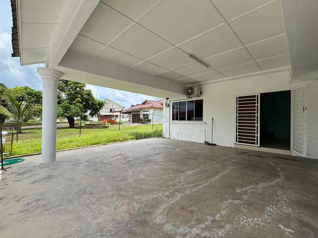 (NEGOTIABLE) Kampung Tengah, Kuantan. 3