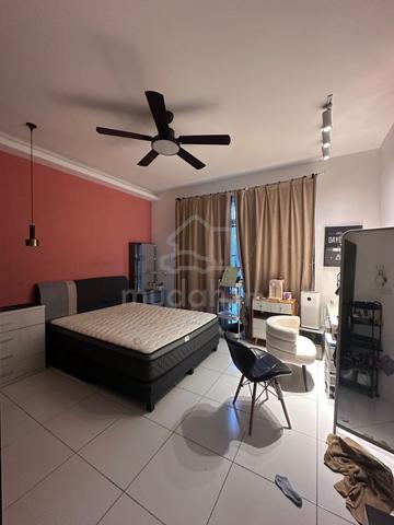 Mutiara Utama/ Double Storey/ Fully /4bed3bath /Endlot/ Tuas 1
