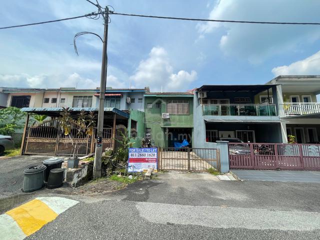 Double Storey Terrace House Taman Kasturi, Bandar Bukit Beruntung 1