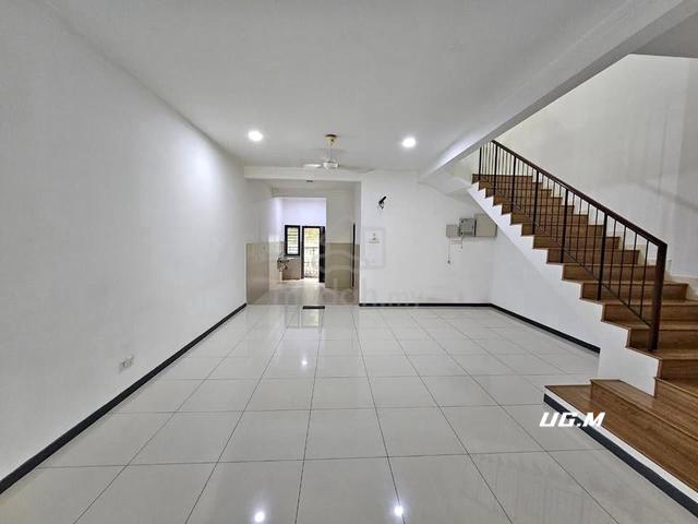 Below Market! Nahara Bukit Raja Klang 2 Storey 20x70 Gated Guarded 1