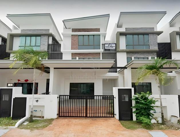 Teres Superlink 2.5 Tingkat, Alam Villa @ Eco Residence, Meru Klang 1