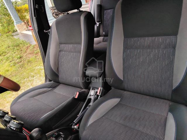 2022 Toyota YARIS 1.5 E (A) - 4
