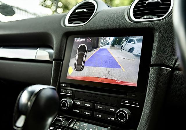 2022 Porsche 718 2.0 CAYMAN (A) REVERSE CAMERA UK - 5