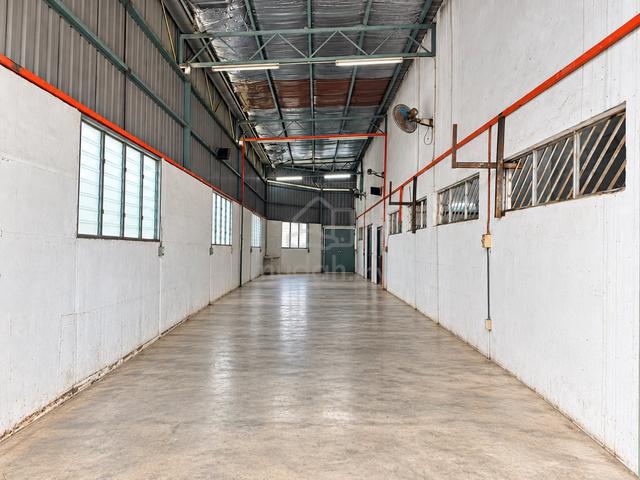 1.5 storey Link Factory Taman Taming Jaya Balakong Cheras 1