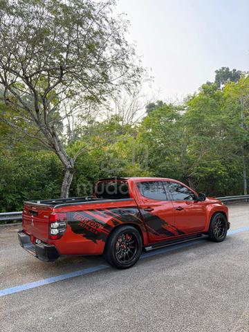2021 Mitsubishi TRITON 2.4 VGT ATHLETE MY19 L200 - 2