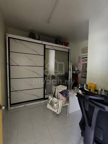 Pangsapuri Lembah Maju (RP1 RP2 RP3 RP4) 1