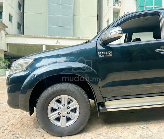 2012 Toyota HILUX 3.0 G FACELIFT - 3