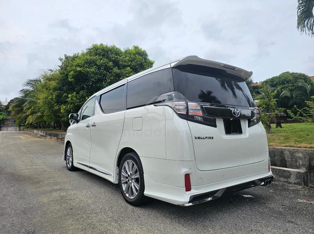 2017 Toyota VELLFIRE GOLDEN EYES F/L Harga OTR!!! - 2
