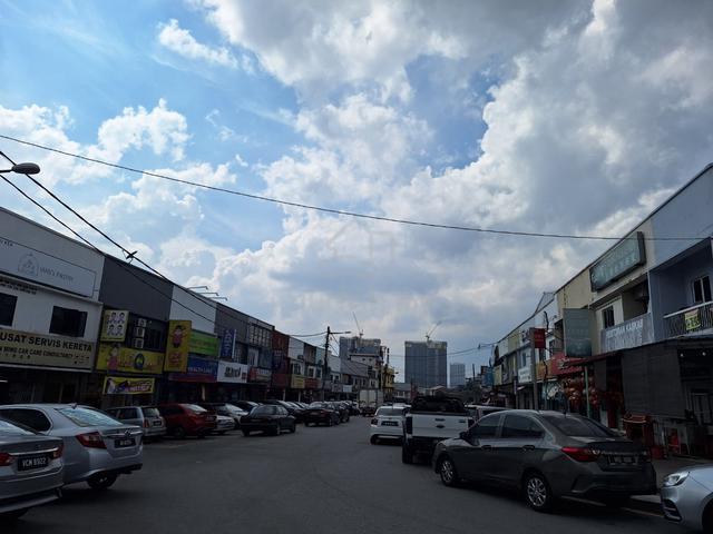 Double Storey Corner Commercial Shoplot @Cheras For Rent 1