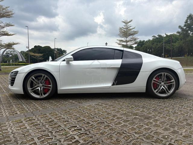 2010 Audi R8 5.2 FSI QUATTRO (A) - 5