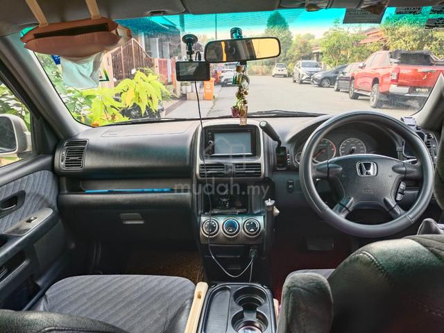 2002 Honda CR-V 2.0 i-VTEC (A) - 3