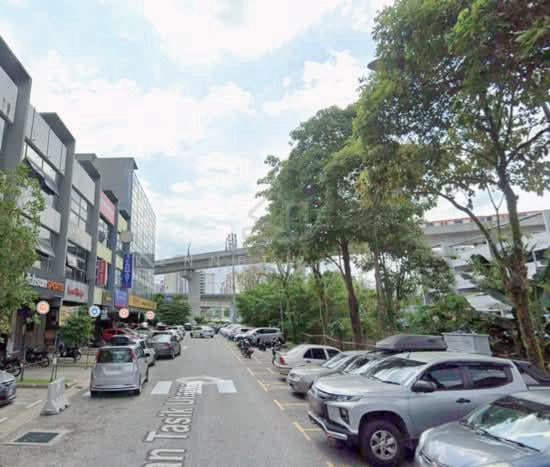 Taman Tasik Utama, Sungai besi, Ground Floor Shop 1