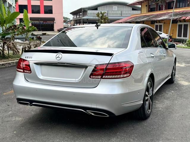 2014 Mercedes Benz E200 AVANTGARDE (CKD) 2.0 - 5