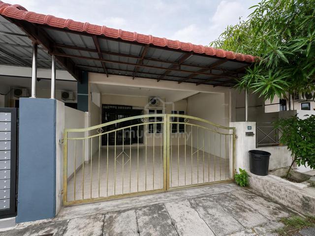 Rumah Teres 1 Tingkat Medan Pengkalan Damai, Ipoh Perak 1